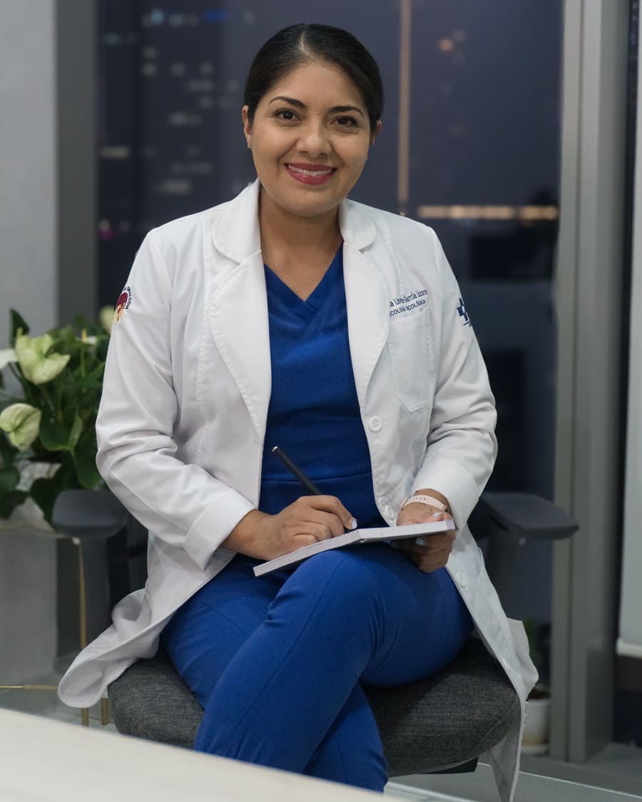 Dra. Xenia García Lázaro especialista en salud femenina
